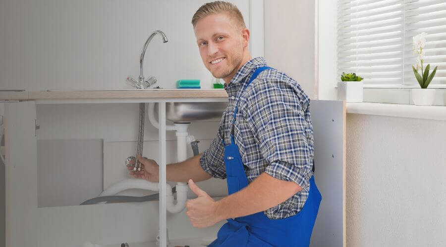 Local tankless water heater installation in Farmington, MO